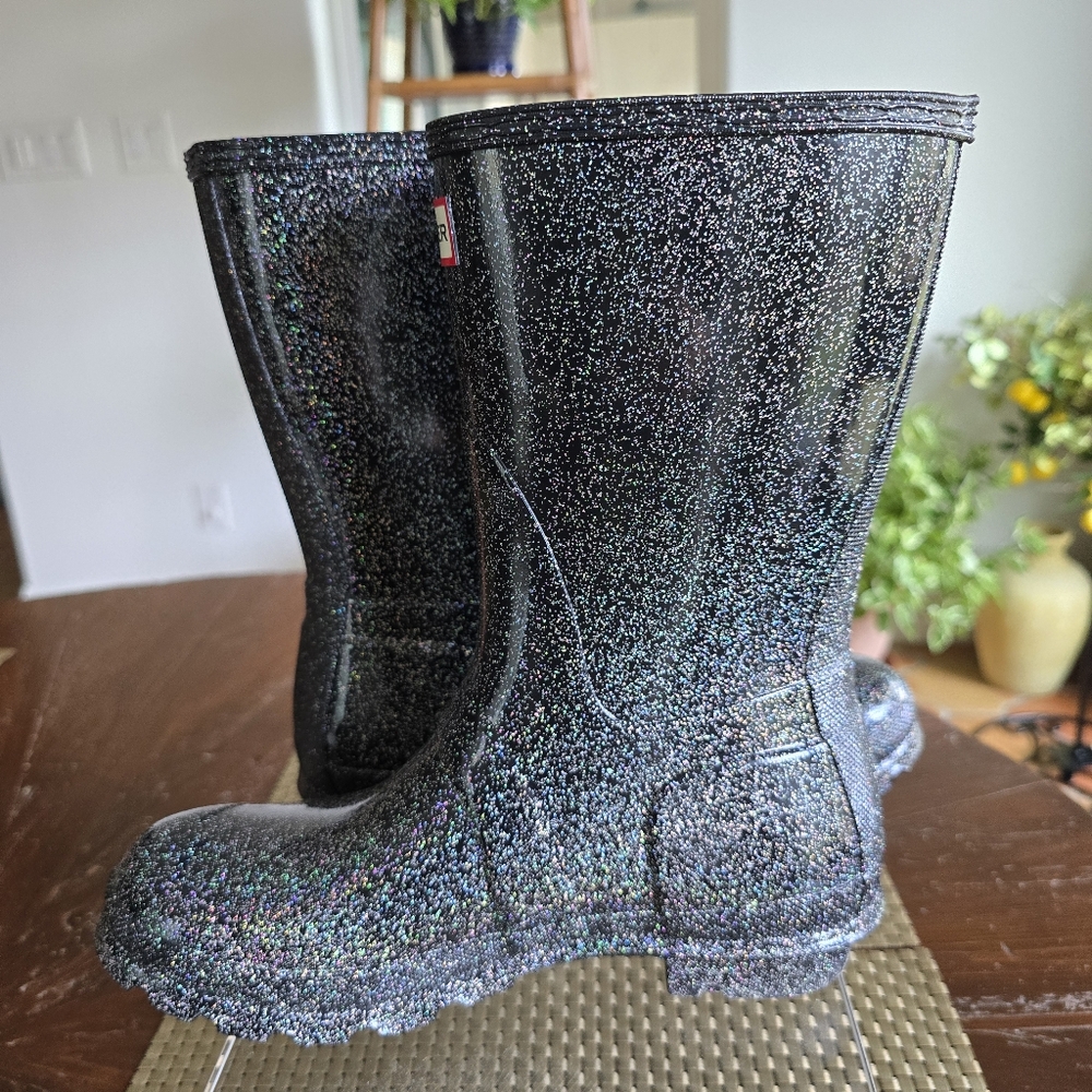 EUC Hunter Black Glitter Rain Boots 7 - Picture 10 of 14